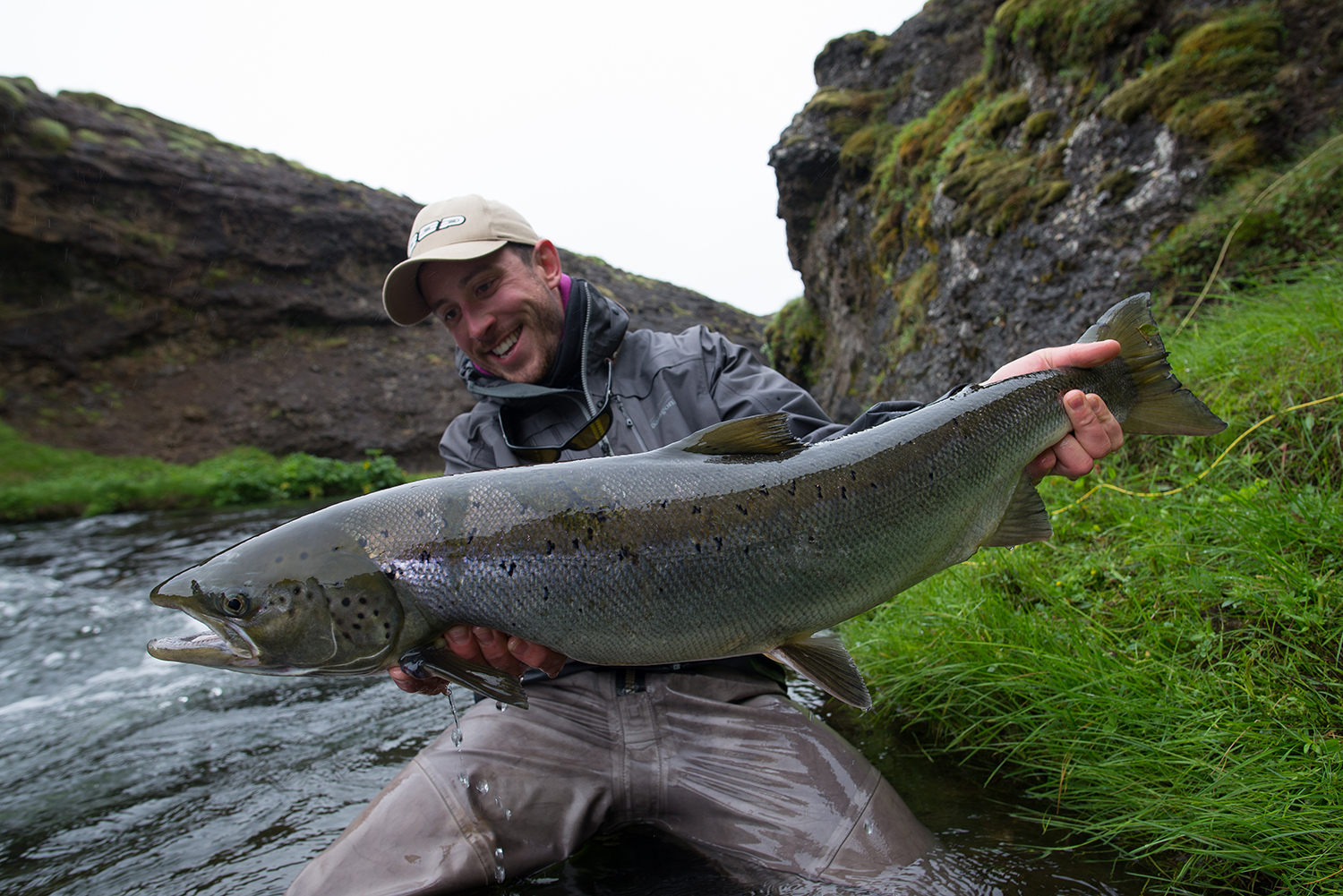 fishing-in-iceland-for-salmon